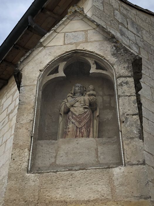 Statue : Vierge à l'Enfant