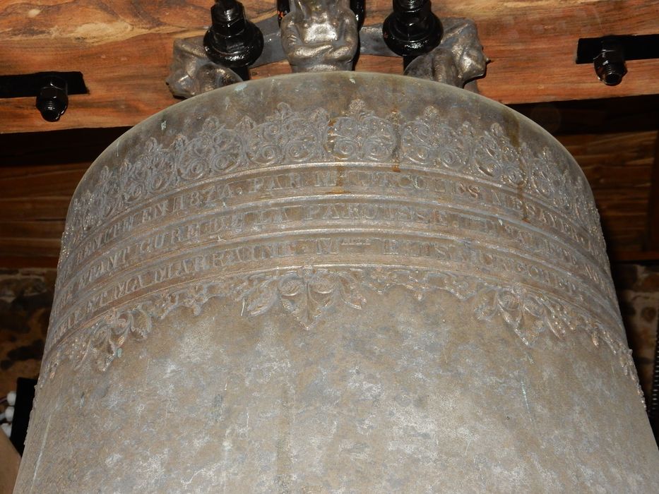 cloche, détail de l’inscription