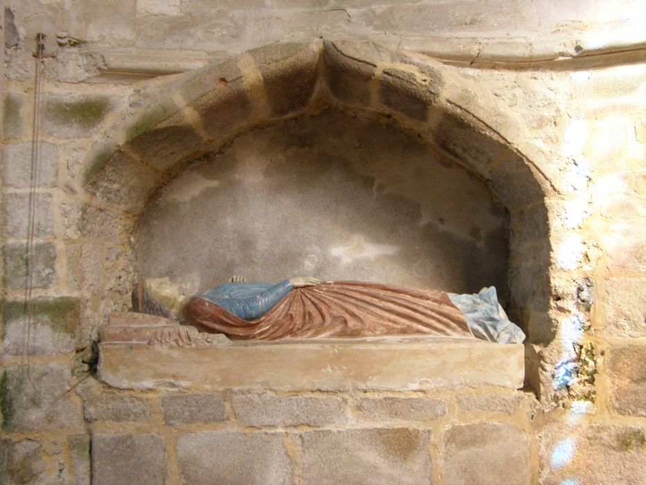 tombeau (gisant) de Jeanne de Mathefelon