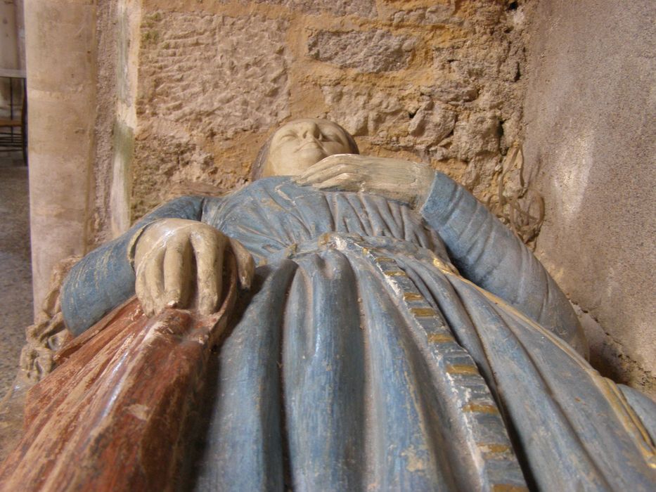 tombeau (gisant) de Jeanne de Mathefelon, détail