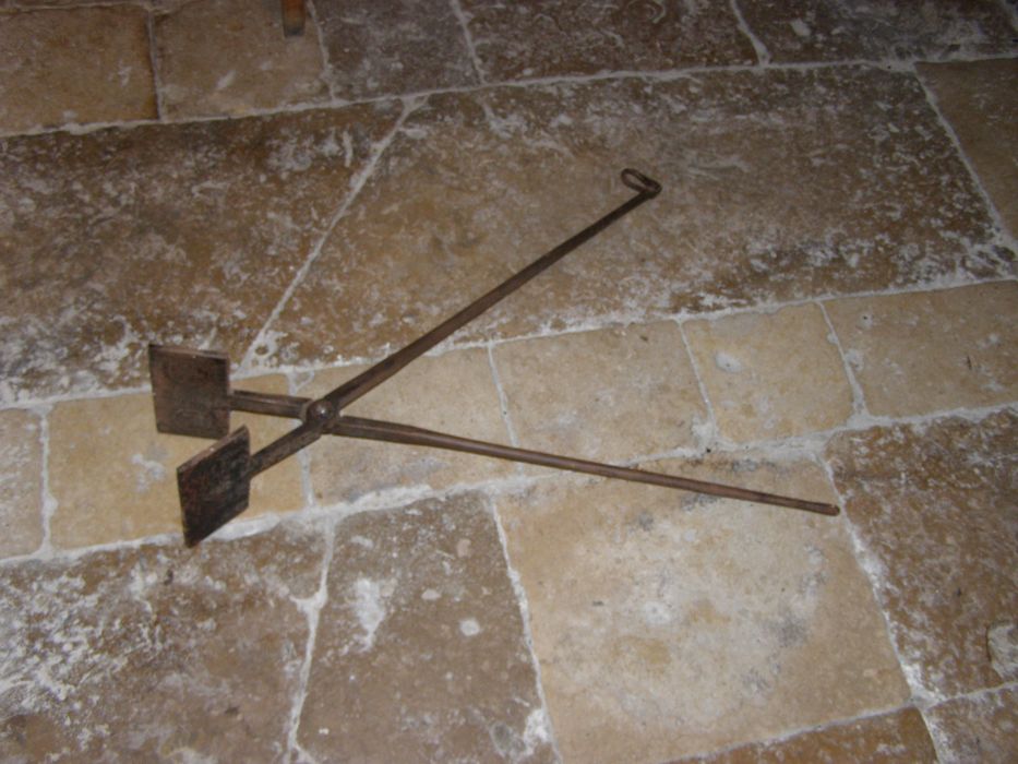 fer à hosties