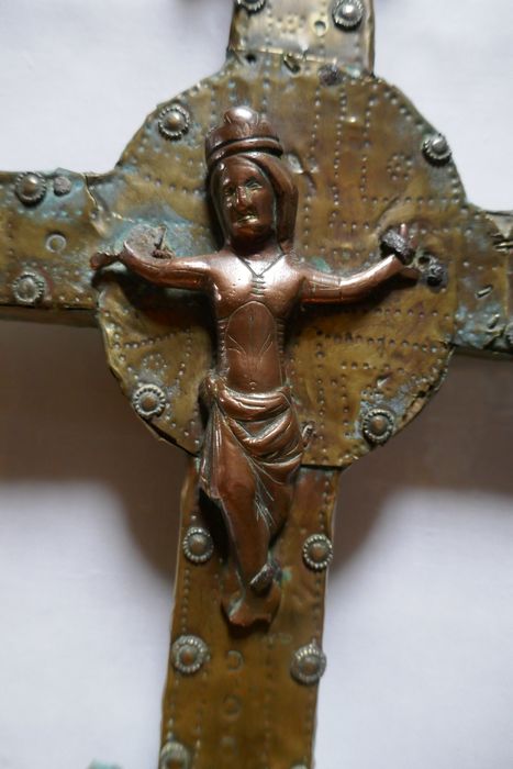 croix de procession, détail