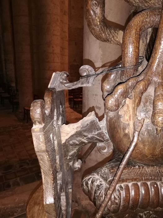 lutrin, détail