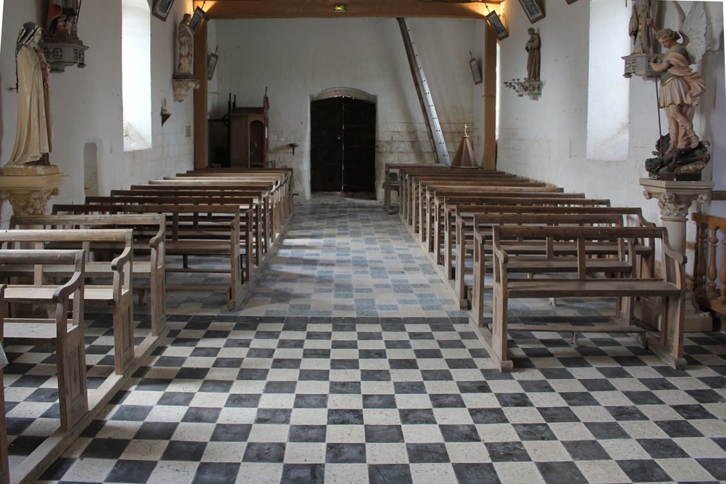 bancs de fidèles - © Ministère de la Culture (France), Conservation des antiquités et des objets d’art de la Somme – Tous droits réservés 