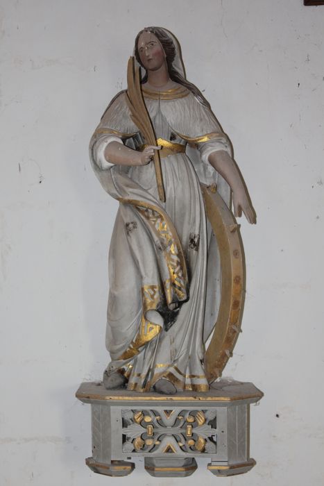 statue : Sainte Catherine - © Ministère de la Culture (France), Conservation des antiquités et des objets d’art de la Somme – Tous droits réservés 