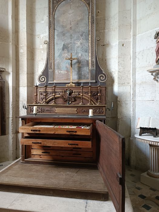 autel latéral de la Vierge, tableau : Annonciation (l’) - © Ministère de la Culture (France), Conservation des antiquités et des objets d’art de la Somme – Tous droits réservés 