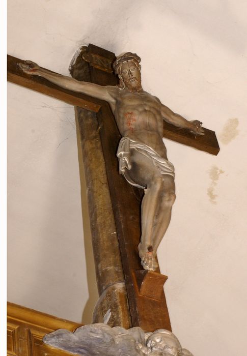 statue : Christ en croix - © Ministère de la Culture (France), Conservation des antiquités et des objets d’art de la Somme – Tous droits réservés 