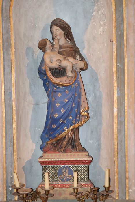 statue : Vierge à l'Enfant - © Ministère de la Culture (France), Conservation des antiquités et des objets d’art de la Somme – Tous droits réservés 