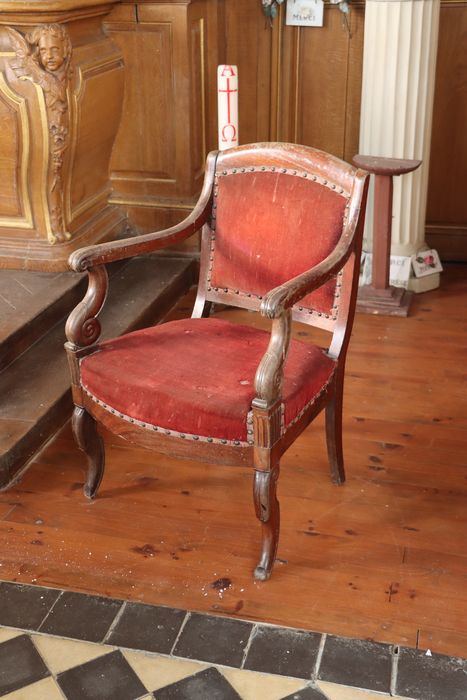 fauteuil de célébrant - © Ministère de la Culture (France), Conservation des antiquités et des objets d’art de la Somme – Tous droits réservés 