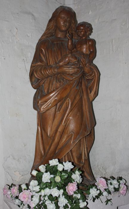 statue : Vierge à l'Enfant - © Ministère de la Culture (France), Conservation des antiquités et des objets d’art de la Somme – Tous droits réservés 