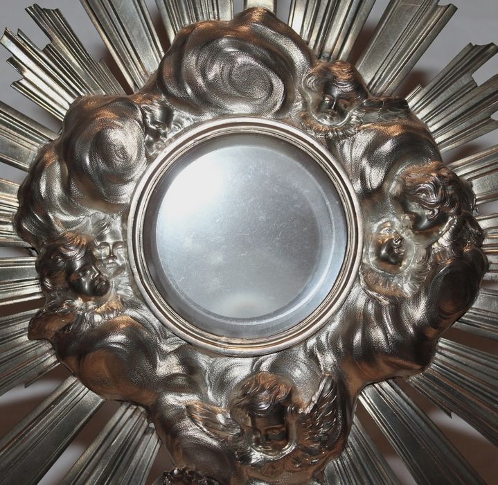 ostensoir, détail - © Ministère de la Culture (France), Conservation des antiquités et des objets d’art de la Somme – Tous droits réservés 