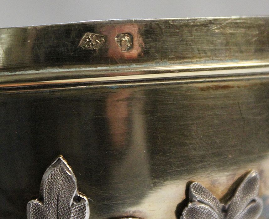 ciboire, détail des poinçons - © Ministère de la Culture (France), Conservation des antiquités et des objets d’art de la Somme – Tous droits réservés 