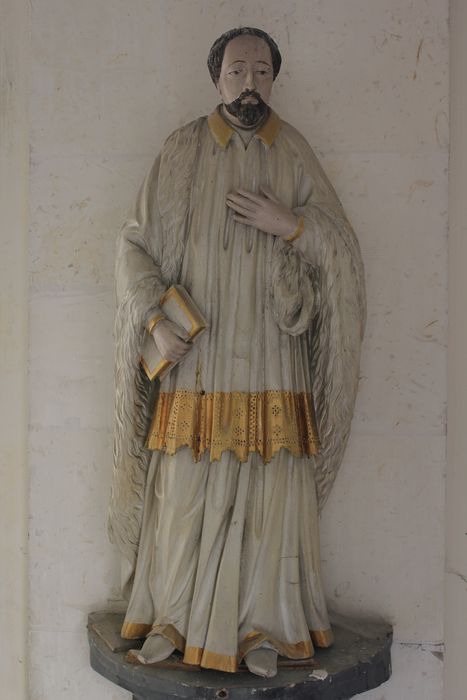 statue : saint Charles-Borromée - © Ministère de la Culture (France), Conservation des antiquités et des objets d’art de la Somme – Tous droits réservés 