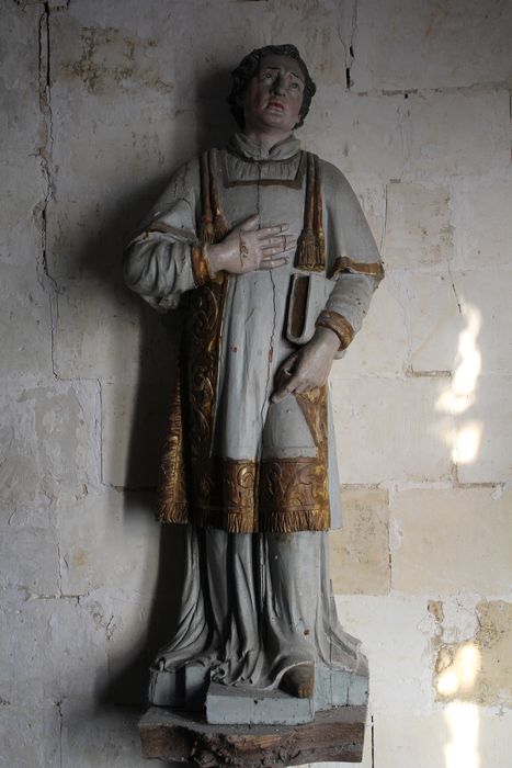 statue : Saint Wilfort - © Ministère de la Culture (France), Conservation des antiquités et des objets d’art de la Somme – Tous droits réservés 