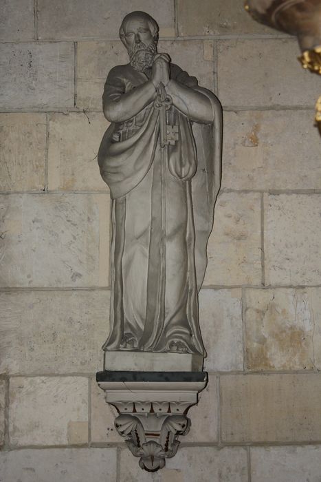 statue : Saint Pierre - © Ministère de la Culture (France), Conservation des antiquités et des objets d’art de la Somme – Tous droits réservés 