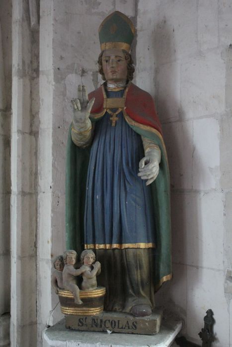 statue : Saint Nicolas - © Ministère de la Culture (France), Conservation des antiquités et des objets d’art de la Somme – Tous droits réservés 