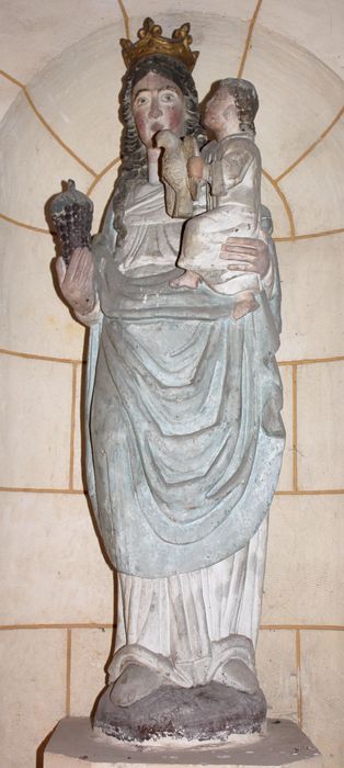 statue : Vierge à l'Enfant