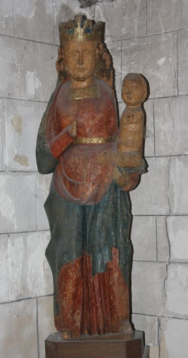 statue : Vierge à l'Enfant