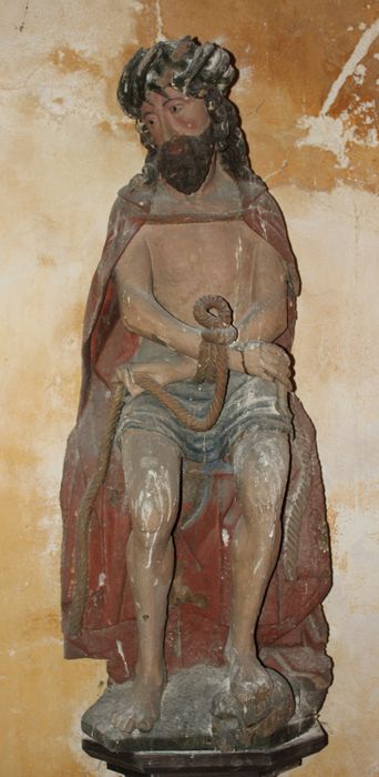 statue : Christ de Pitié
