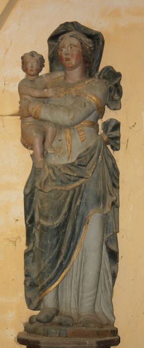 statue : Vierge à l'Enfant