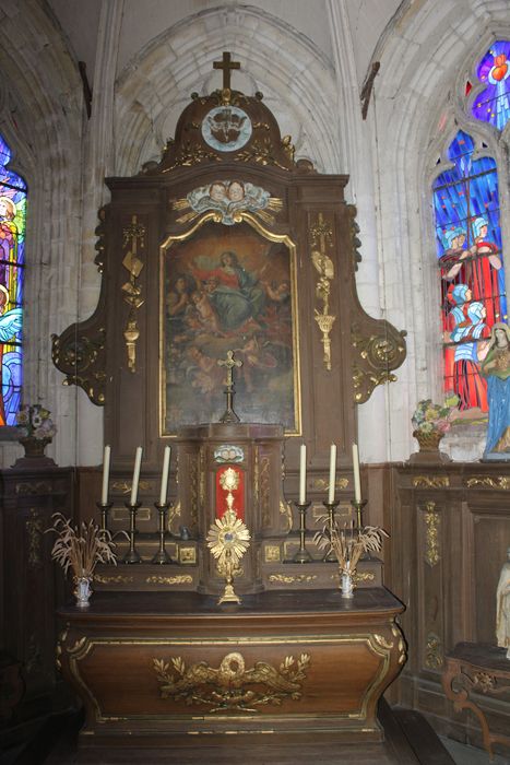 retable du maître-autel - © Ministère de la Culture (France), Conservation des antiquités et des objets d’art de la Somme – Tous droits réservés 