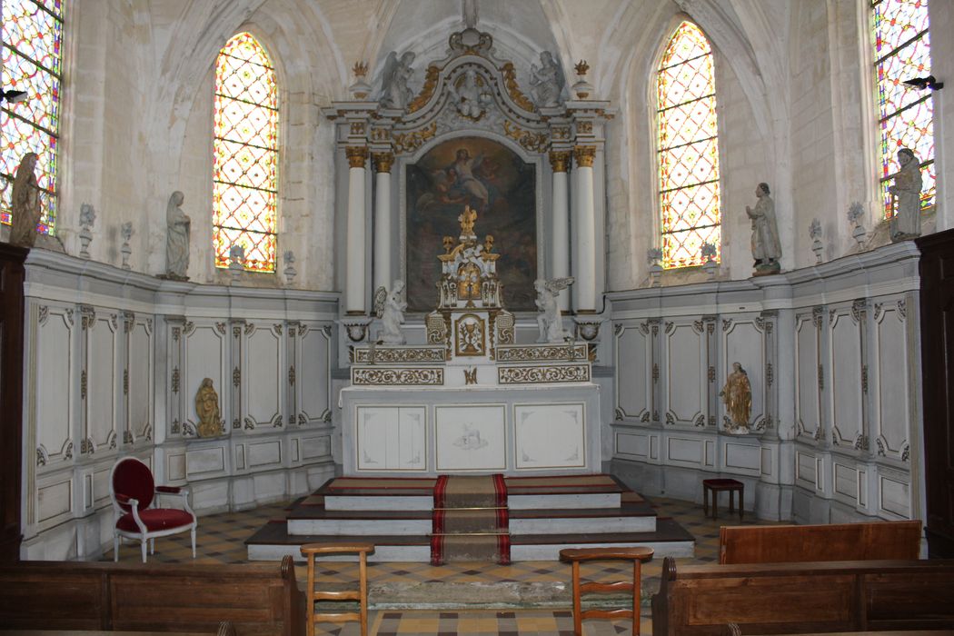 lambris du choeur, maître-autel, retable - © Ministère de la Culture (France), Conservation des antiquités et des objets d’art de la Somme – Tous droits réservés 