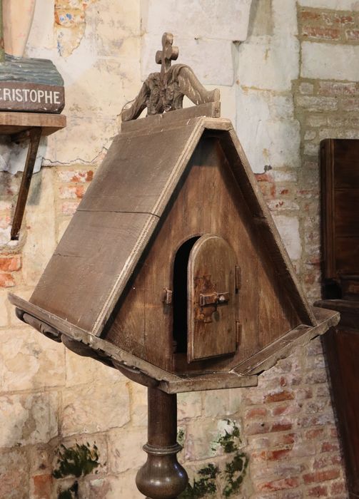 lutrin, vue partielle