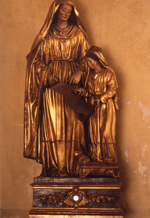 Groupe sculpté : L'éducation de Marie par Sainte Anne