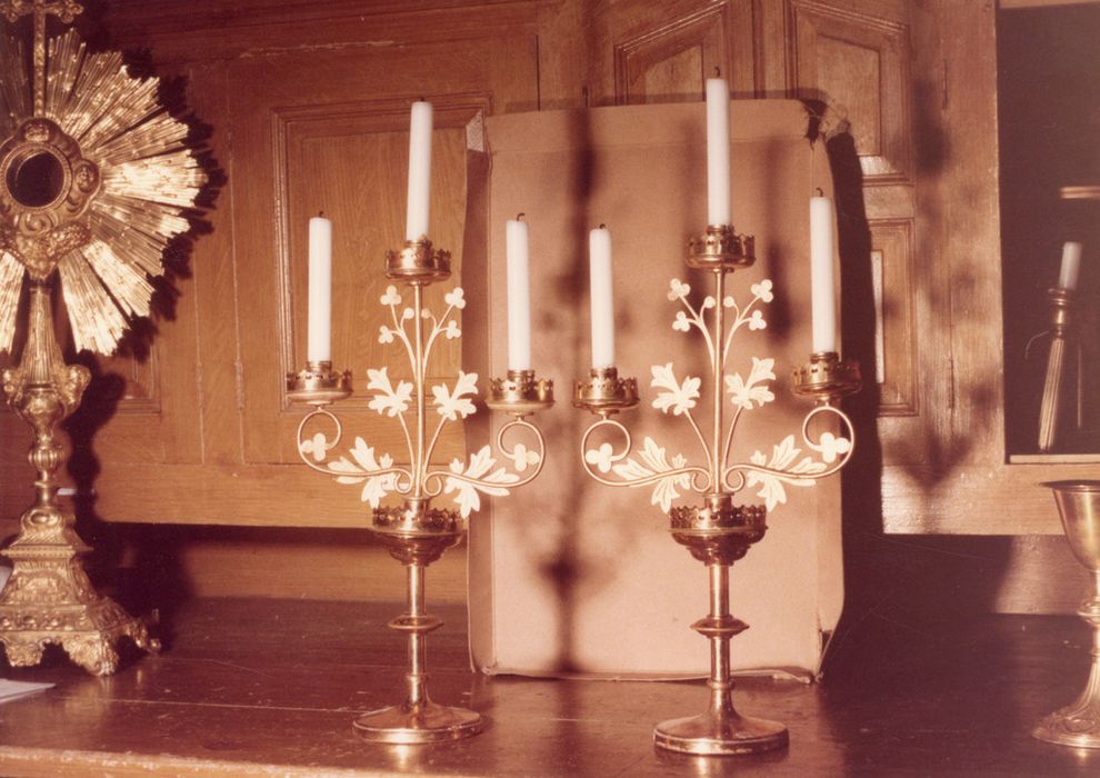 chandeliers d'église