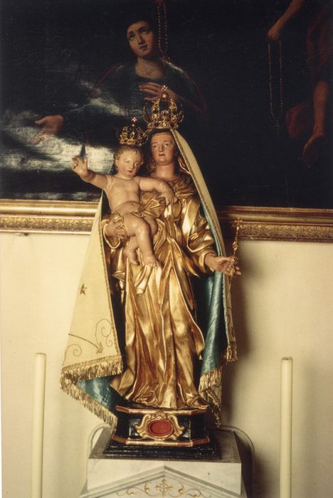statue : Vierge à l'Enfant