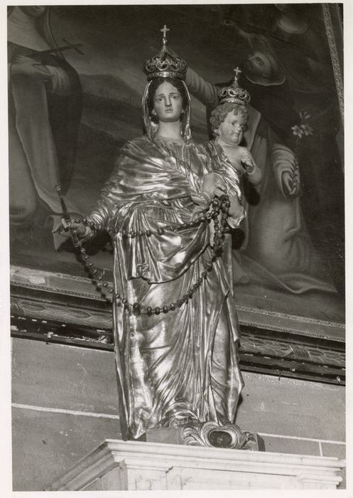 statue : Vierge à l'Enfant