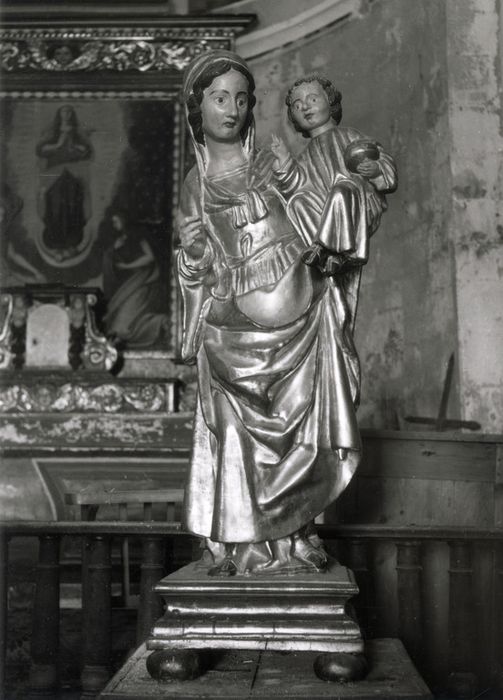 Statue : Vierge à l'Enfant