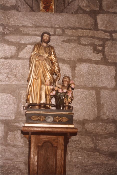 Groupe sculpté : Saint Joseph et l'Enfant Jésus