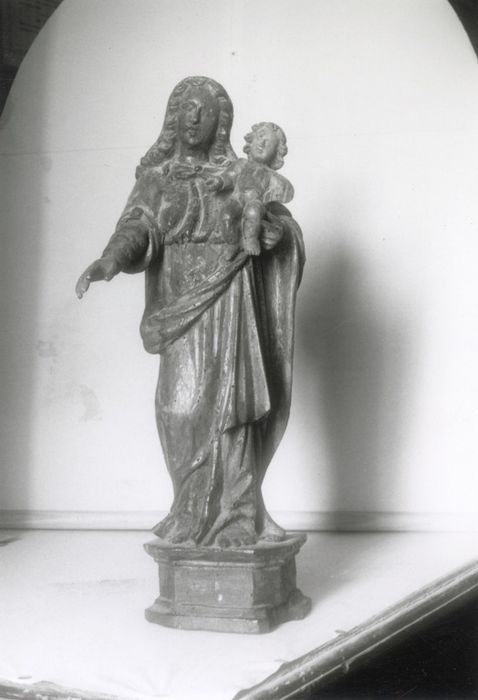 Statuette : Vierge à l'Enfant