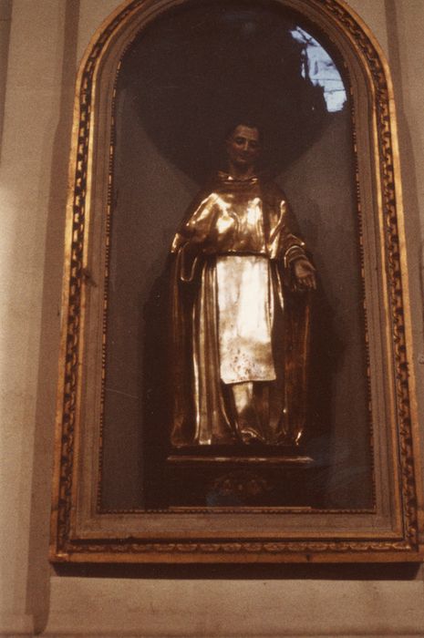 statue : Saint Dominique