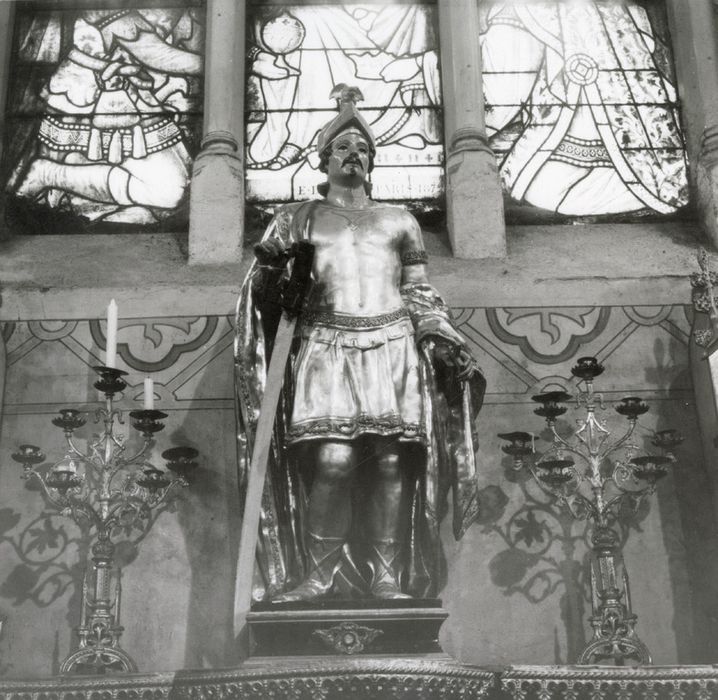statue : Saint Victor