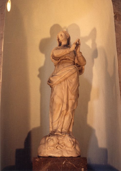 statue : Assomption de la Vierge