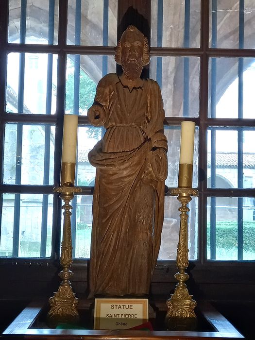statue : Saint Pierre