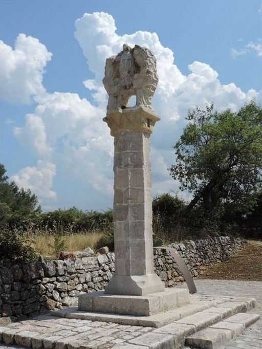 monument dit de saint Pilon