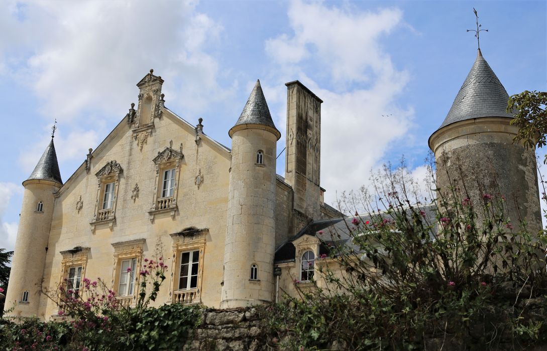 Château de Terre-Neuve, façade est, vue partielle