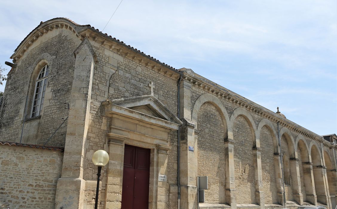 Couvent des Ursulines, chapelle : façade latérale sud-ouest, vue générale