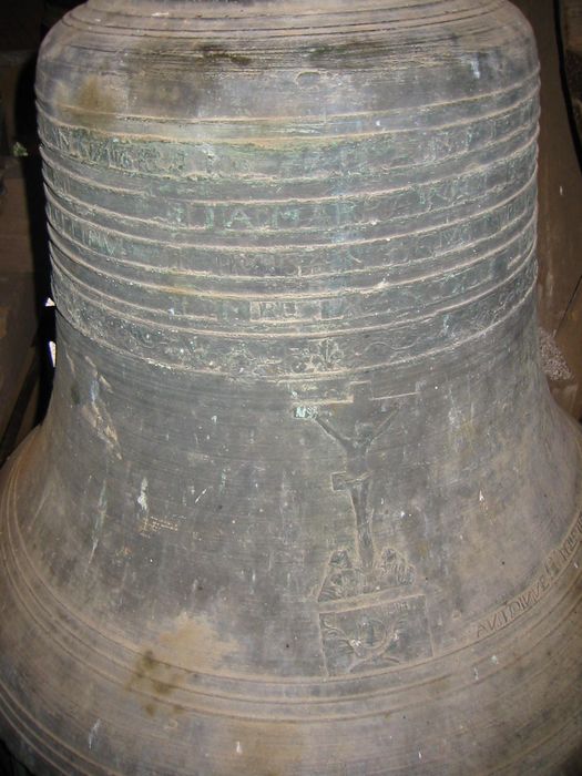 cloche, vue partielle - © Ministère de la Culture (France), Conservation des antiquités et des objets d’art de Vendée – Tous droits réservés