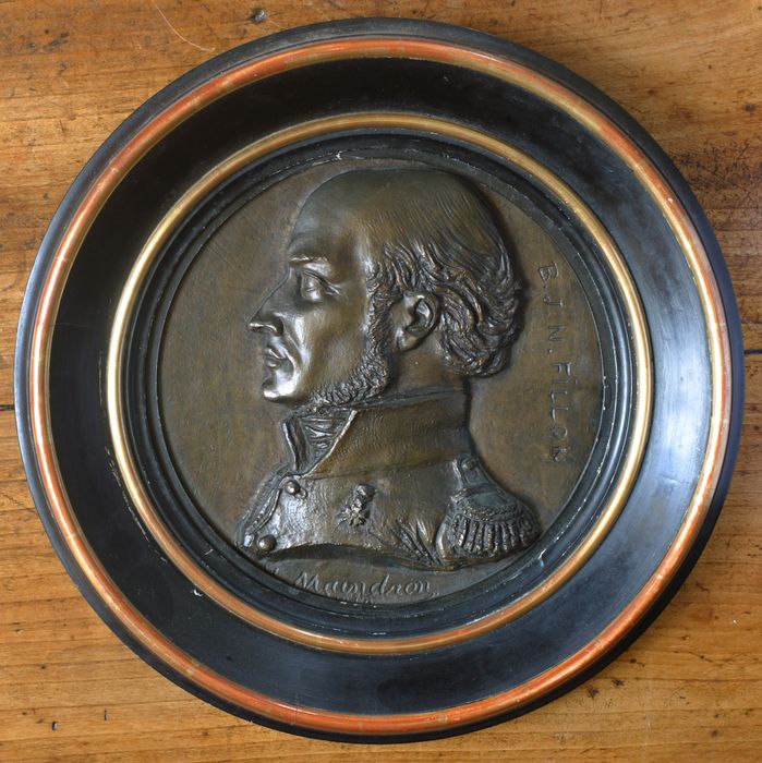 tableau, cadre : Portrait du colonel Joseph-Benjamin Fillon - © Ministère de la Culture (France), Conservation des antiquités et des objets d’art de Vendée – Tous droits réservés 