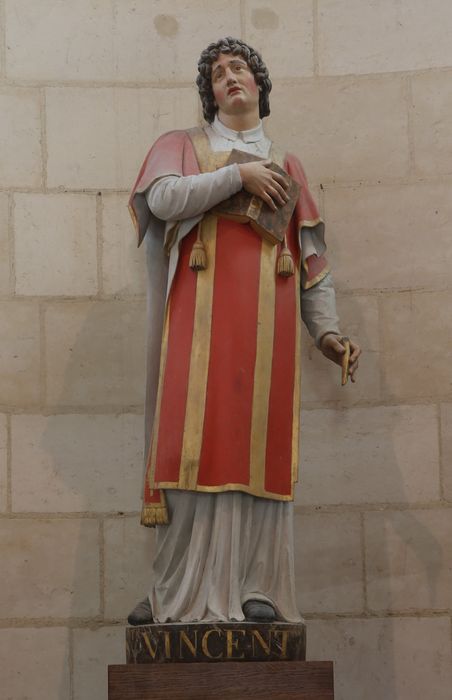 statue : Saint Vincent
