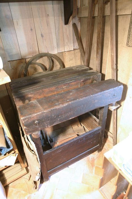 Presse à relier (presse à rogner)
