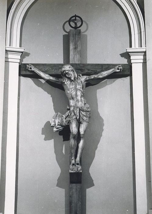 statue : Christ - © Ministère de la Culture (France), Conservation des antiquités et des objets d’art de Vendée – Tous droits réservés 