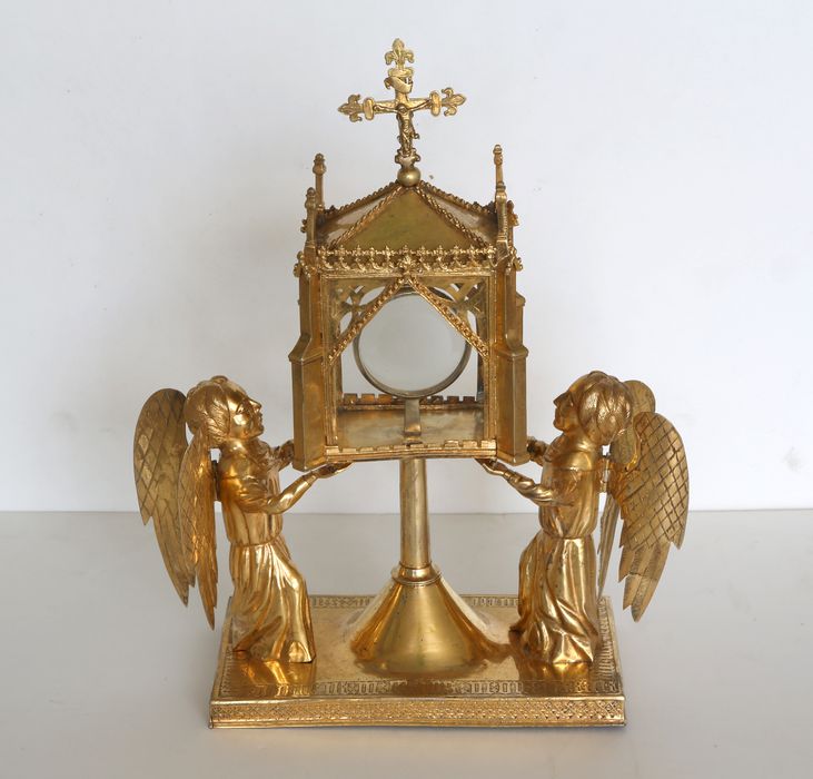 reliquaire, ostensoir (monstrance) - © Ministère de la Culture (France), Conservation des antiquités et des objets d’art de Vendée – Tous droits réservés 