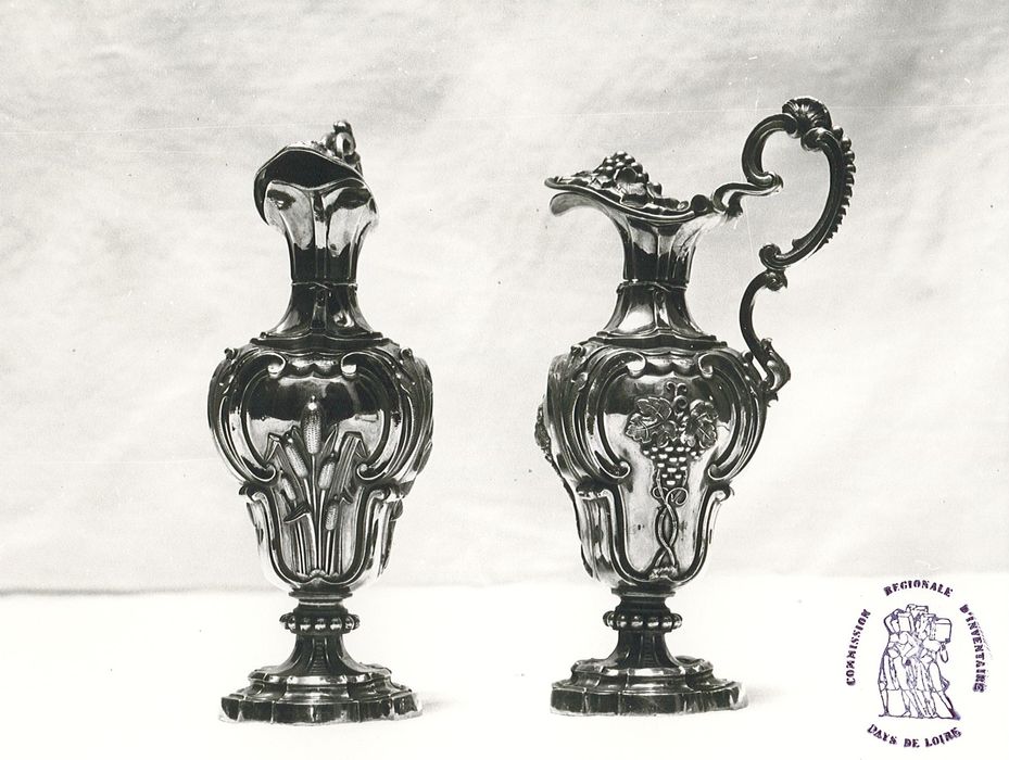 burettes - © Ministère de la Culture (France), Conservation des antiquités et des objets d’art de Vendée – Tous droits réservés