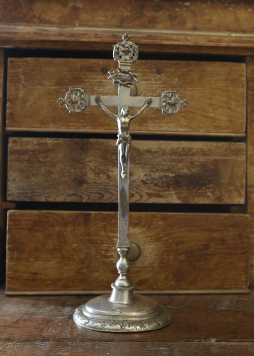 croix d'autel (crucifix)