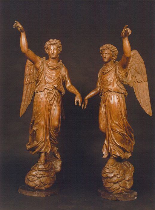 Deux statues : Anges